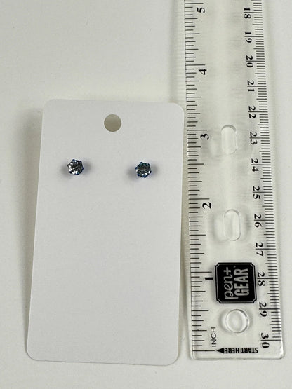 Fashion Jewelry Blue Setting White Rhinestone Stud Earrings - Image 2