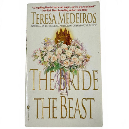 The Bride and the Beast by Teresa Medeiros (paperback) - Image 1