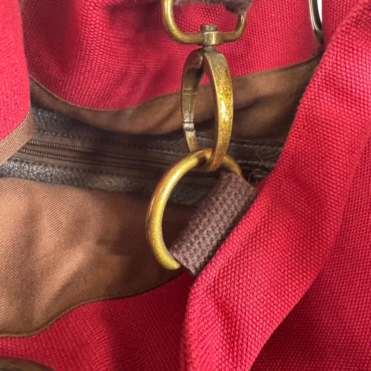 Magellan shoulder bag gold hardware - Red - Image 3