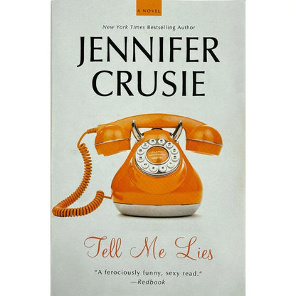 Tell Me Lies by Jennifer Crusie (Paperback) - Image 1