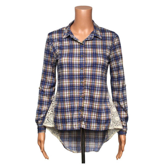 Passport Long Sleeve Button Up Shirt Women's Size Small - S / Blue - Image 1