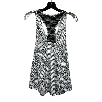 Roommates Sleeveless Top Women's Size Small - Image 2