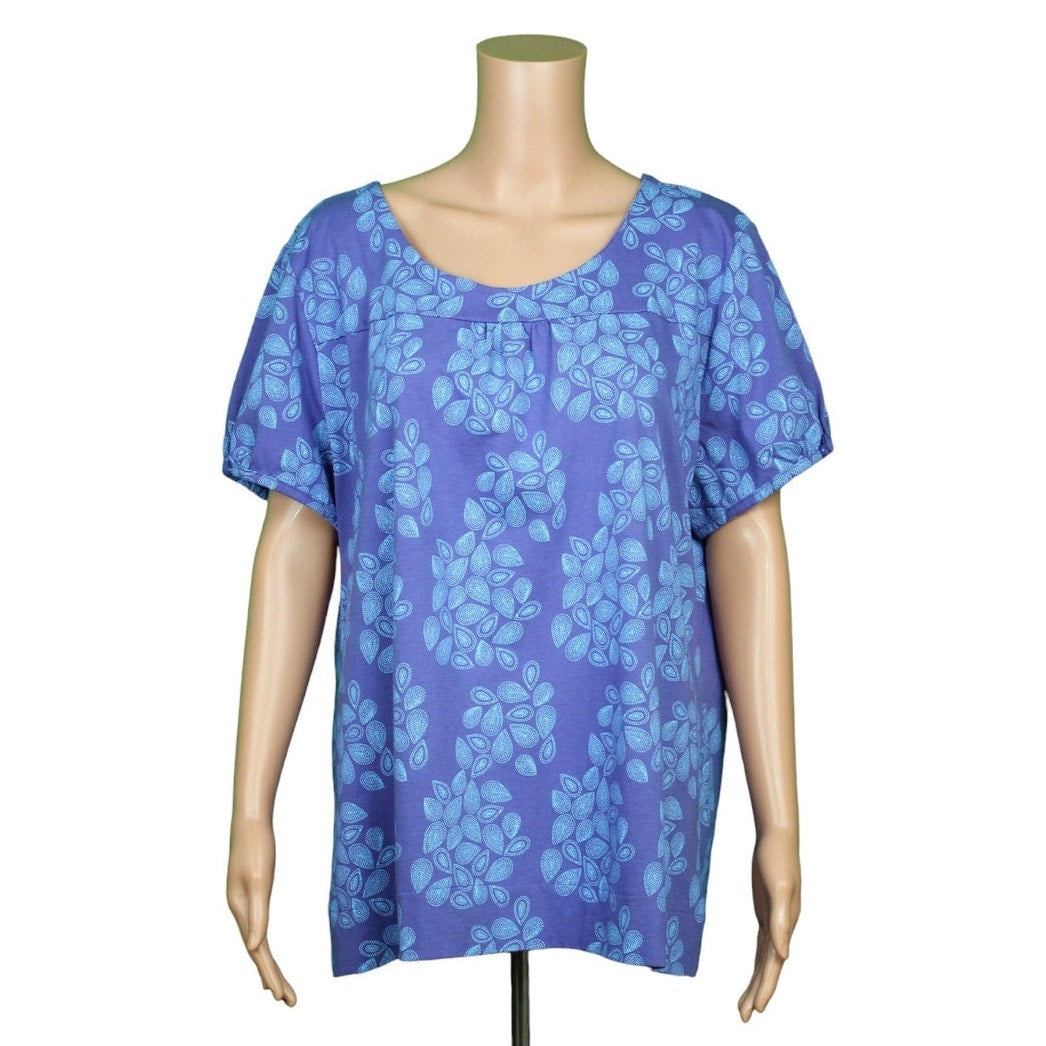 Chic Short Sleeve Top Women's Size XL - Image 1