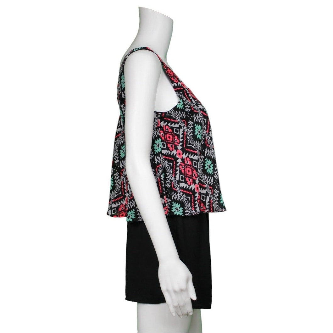 Love Blossom Sleeveless Romper Women's Size Medium - Image 3