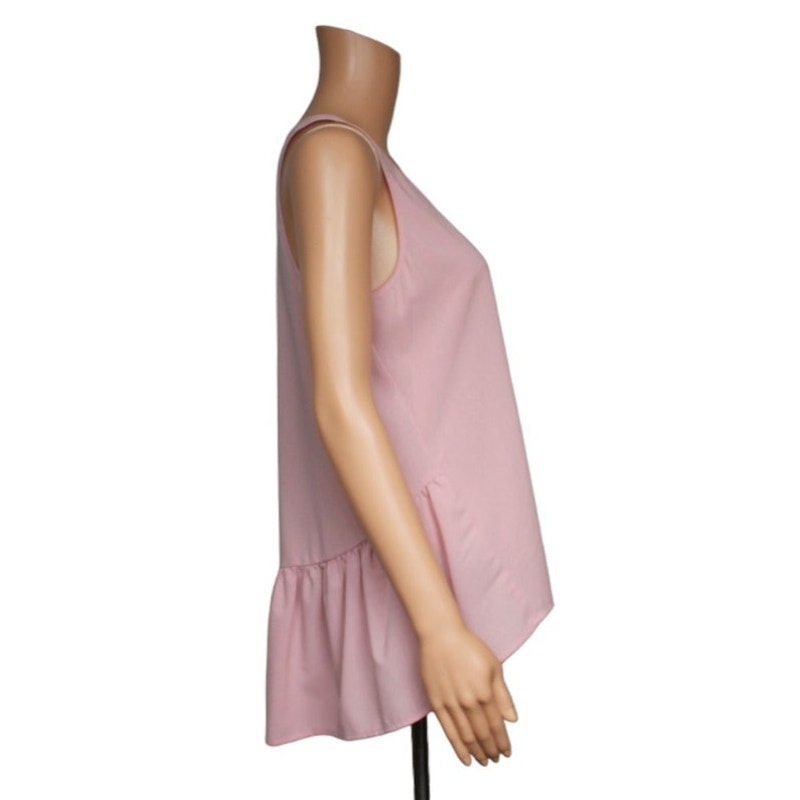 Xhilaration Sleeveless Top Women's Size Medium - Image 4