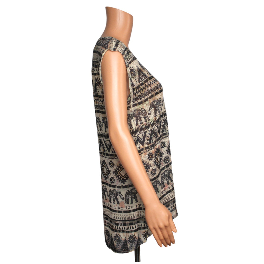 Rue 21 Sleeveless Top Women's Size Medium - Image 2