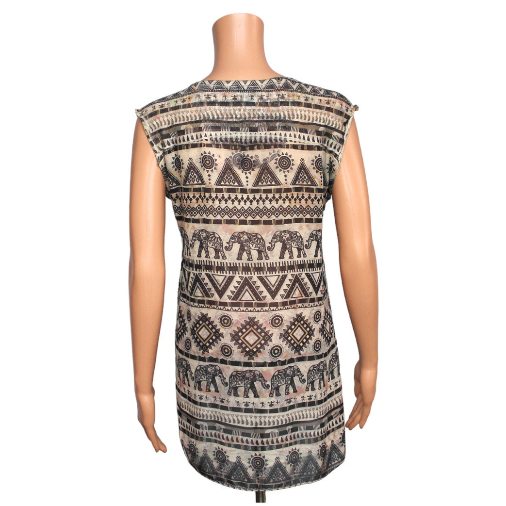 Rue 21 Sleeveless Top Women's Size Medium - Image 3