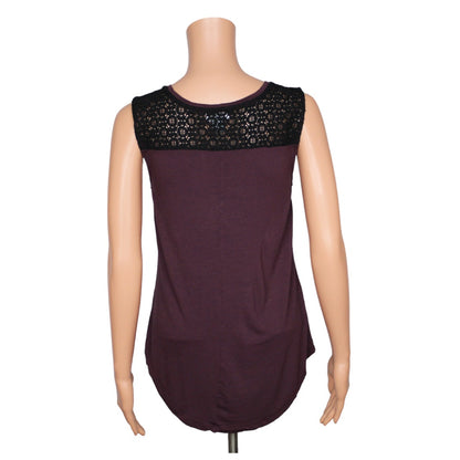 Old Navy Sleeveless Top Women's Size Small - Image 3
