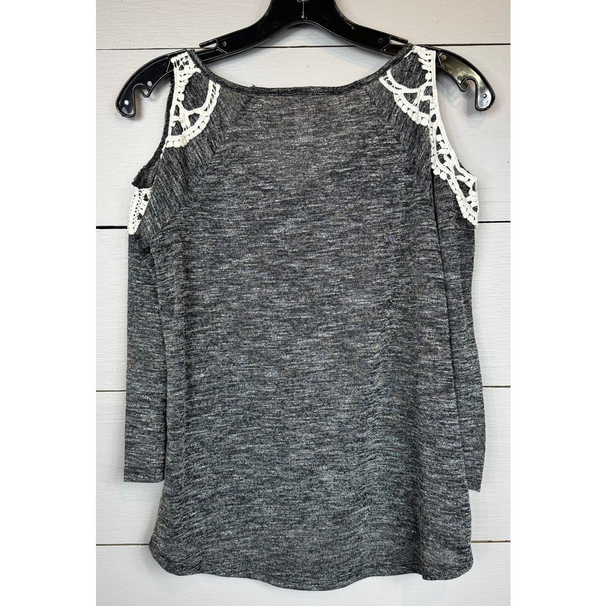 No Boundaries 3/4 Sleeve Blouse Women's Size Small - Image 2