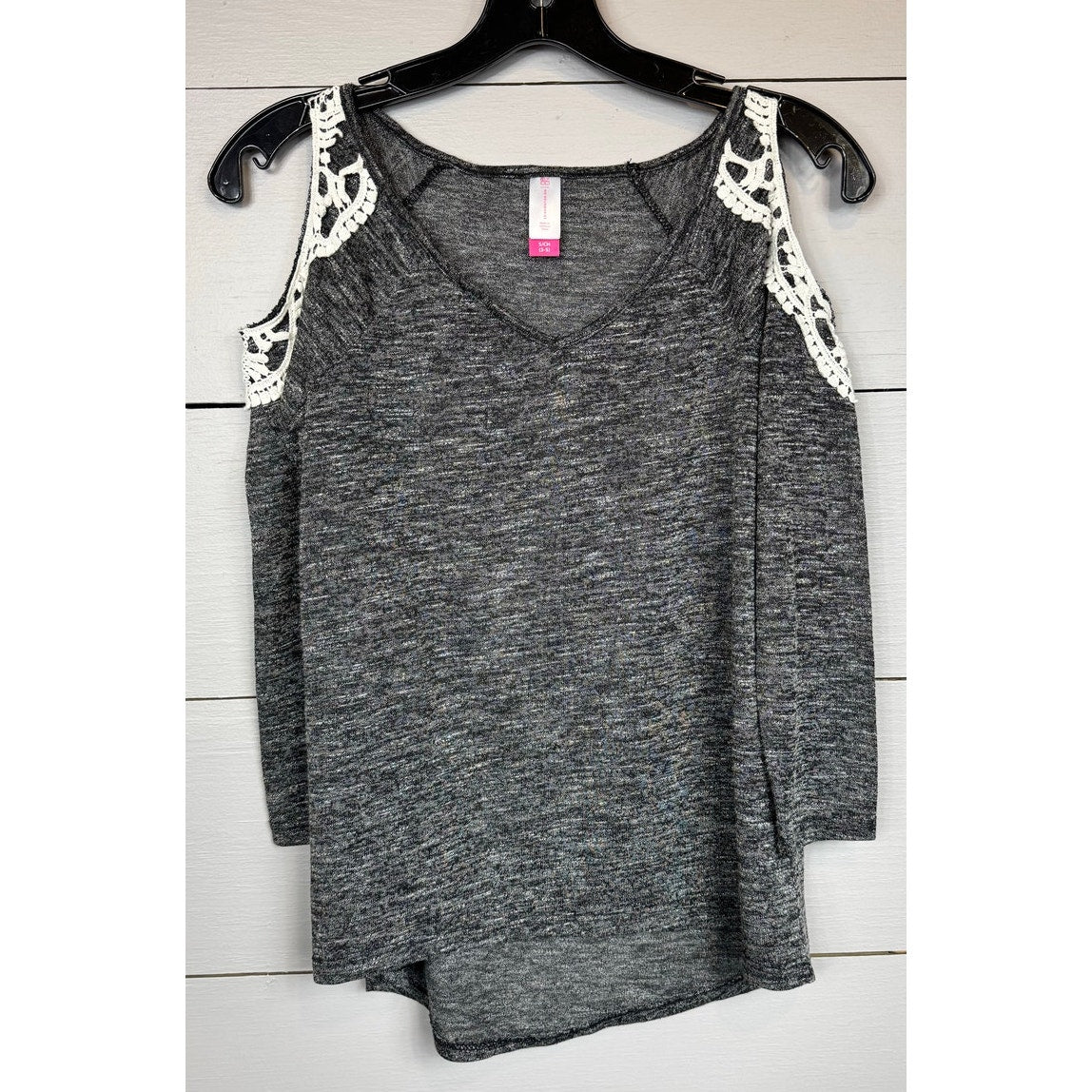 No Boundaries 3/4 Sleeve Blouse Women's Size Small - Image 1