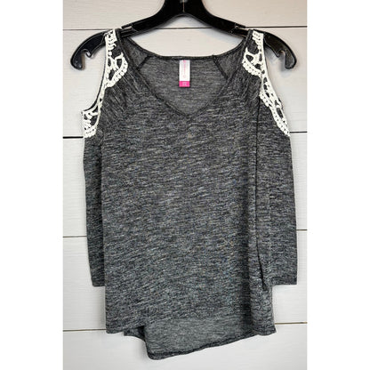 No Boundaries 3/4 Sleeve Blouse Women's Size Small - Image 1