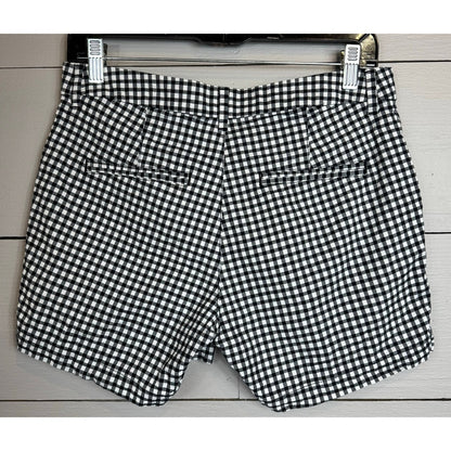 Old Navy Shorts Women's Size 4 - Image 2
