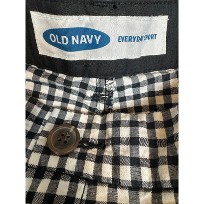 Old Navy Shorts Women's Size 4 - Image 3