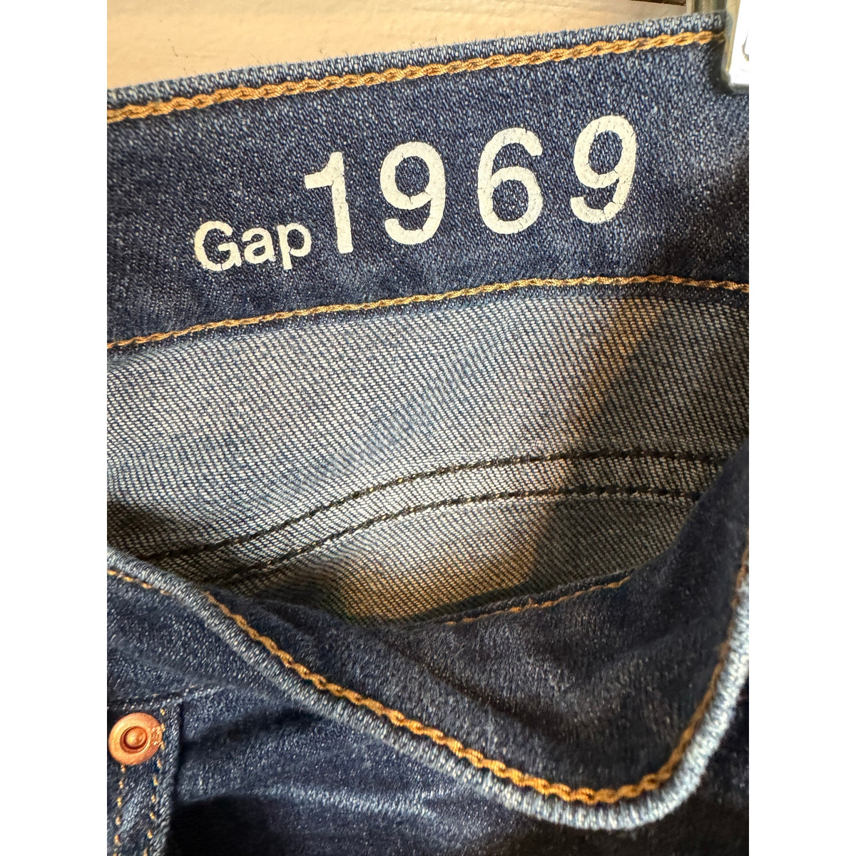 Gap Skinny Jeans Women's Size 8 - Image 3