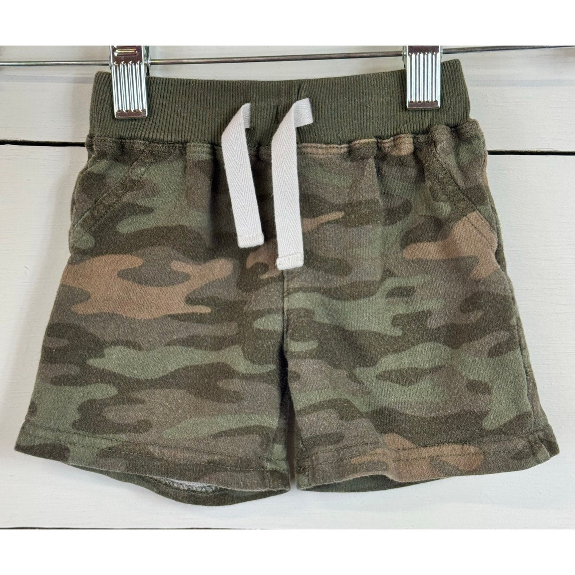 Just One You Camo Shorts Boy's Size 9 Months - Image 1