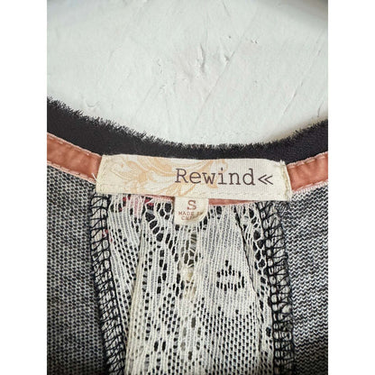 Rewind Small Gray Long Sleeve Blouse Floral Lace - Image 3