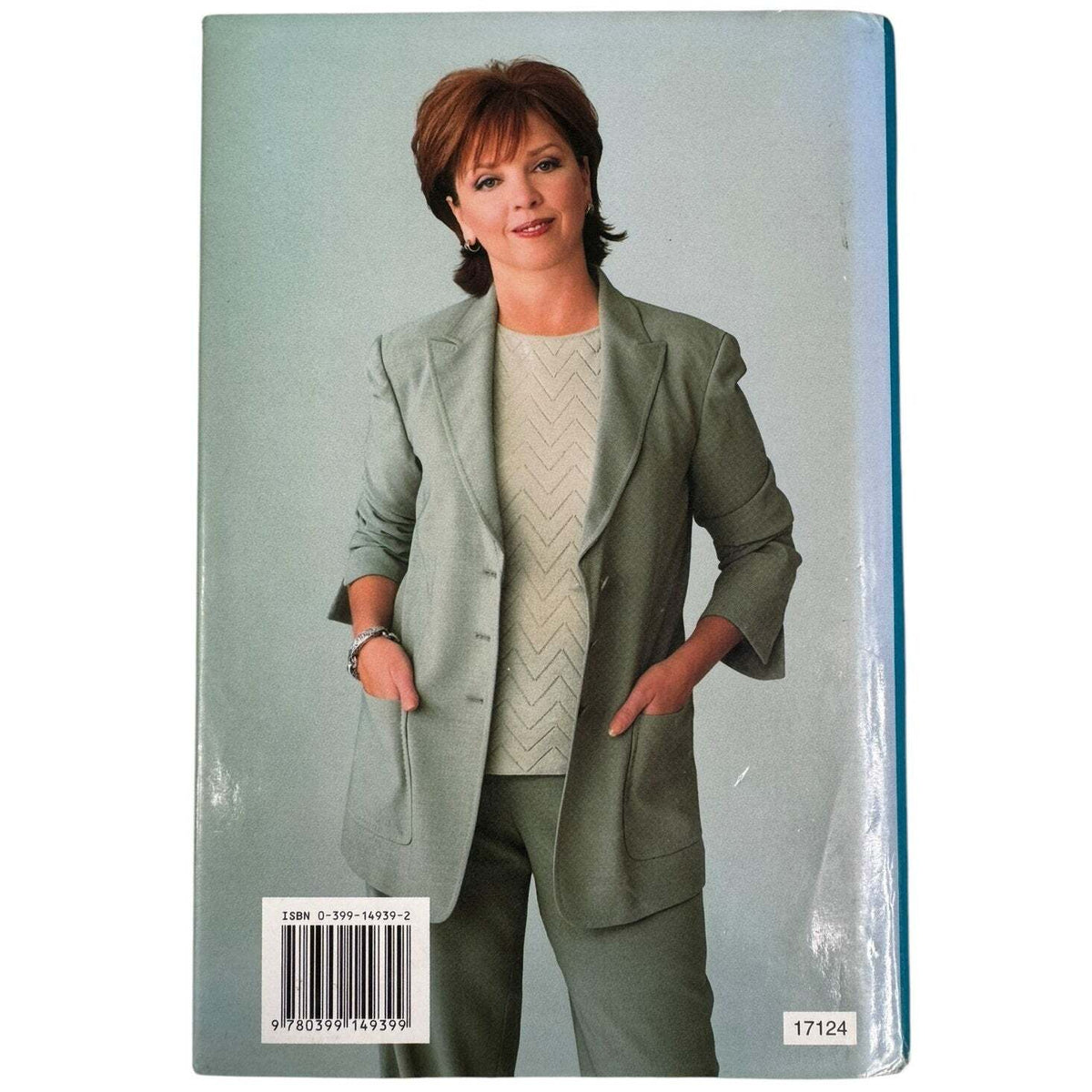 Chesapeake Blue by Nora Roberts (Hardcover) - Image 2