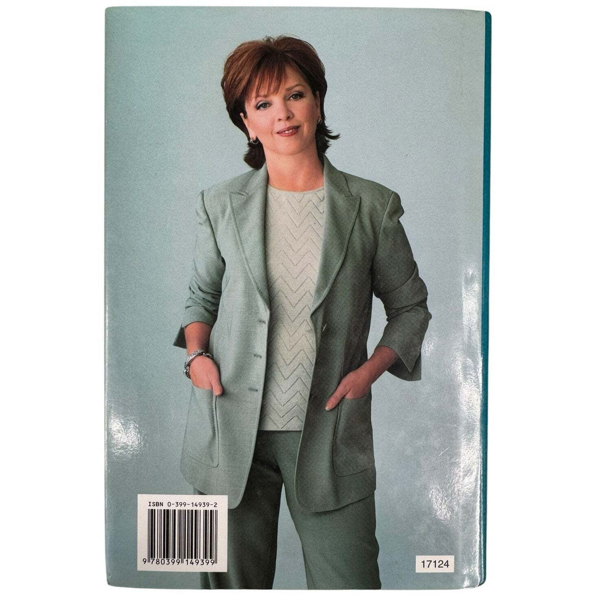 Chesapeake Blue by Nora Roberts (Hardcover) - Image 2