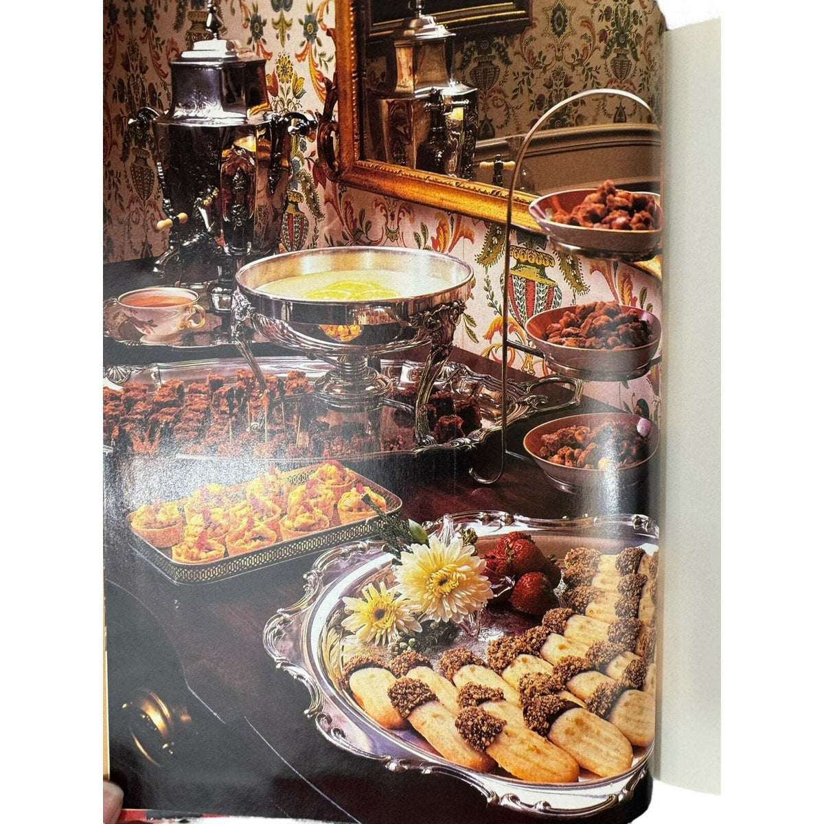 Southern Living 1984 Annual Recipes Hardcover Cookbook - Image 8