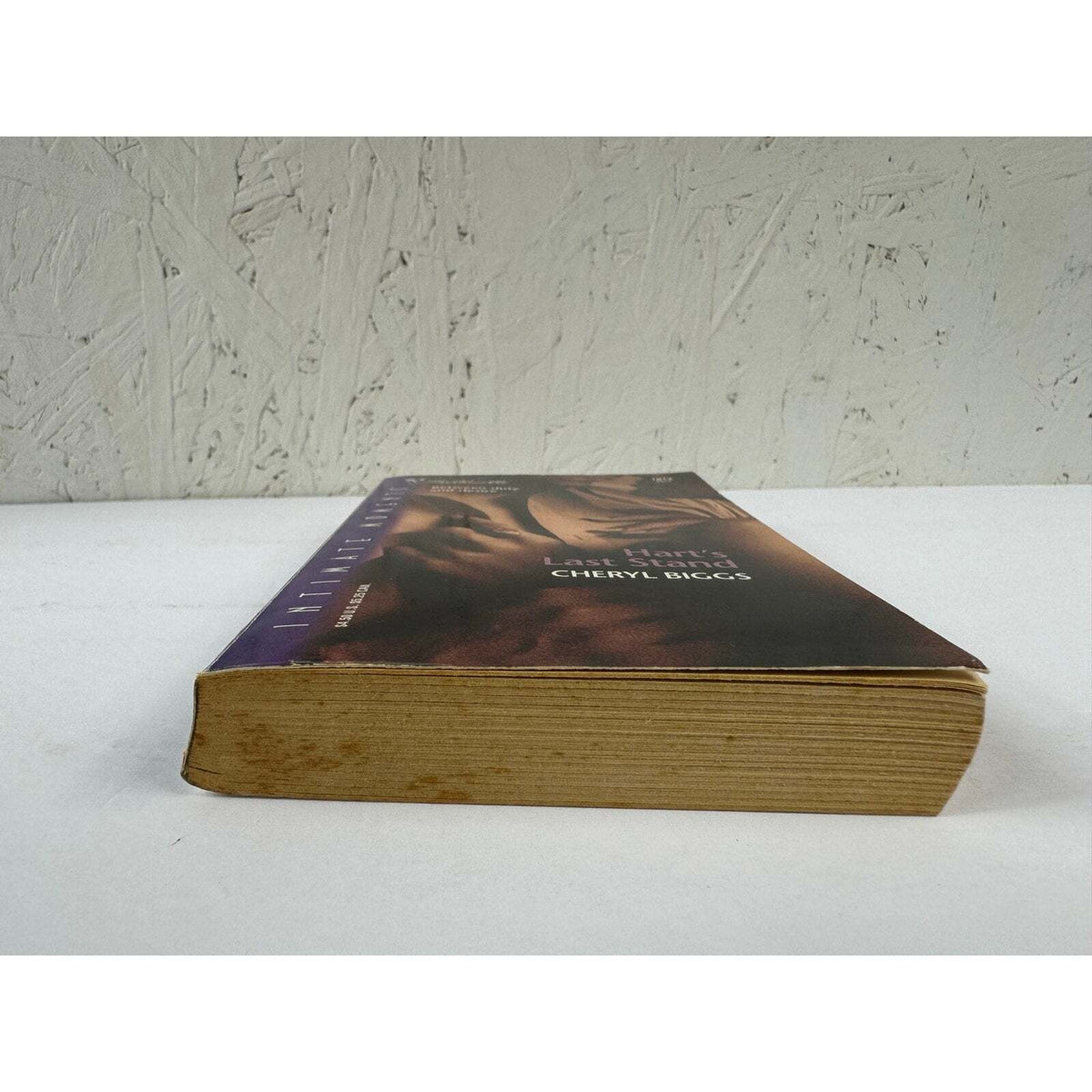 Hart's Last Stand by Cheryl Biggs (Paperback) - Image 4