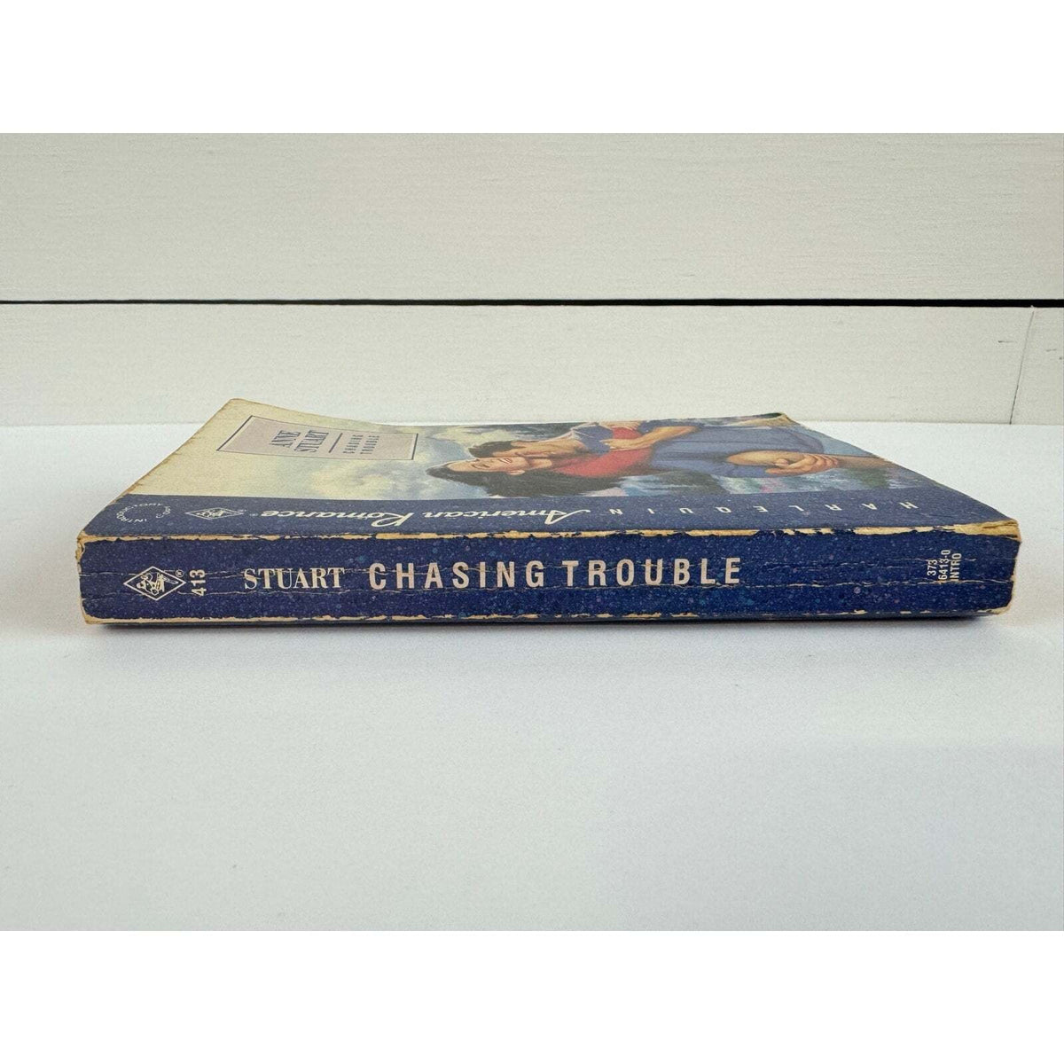 Chasing Trouble by Anne Stuart (Paperback) - Image 3