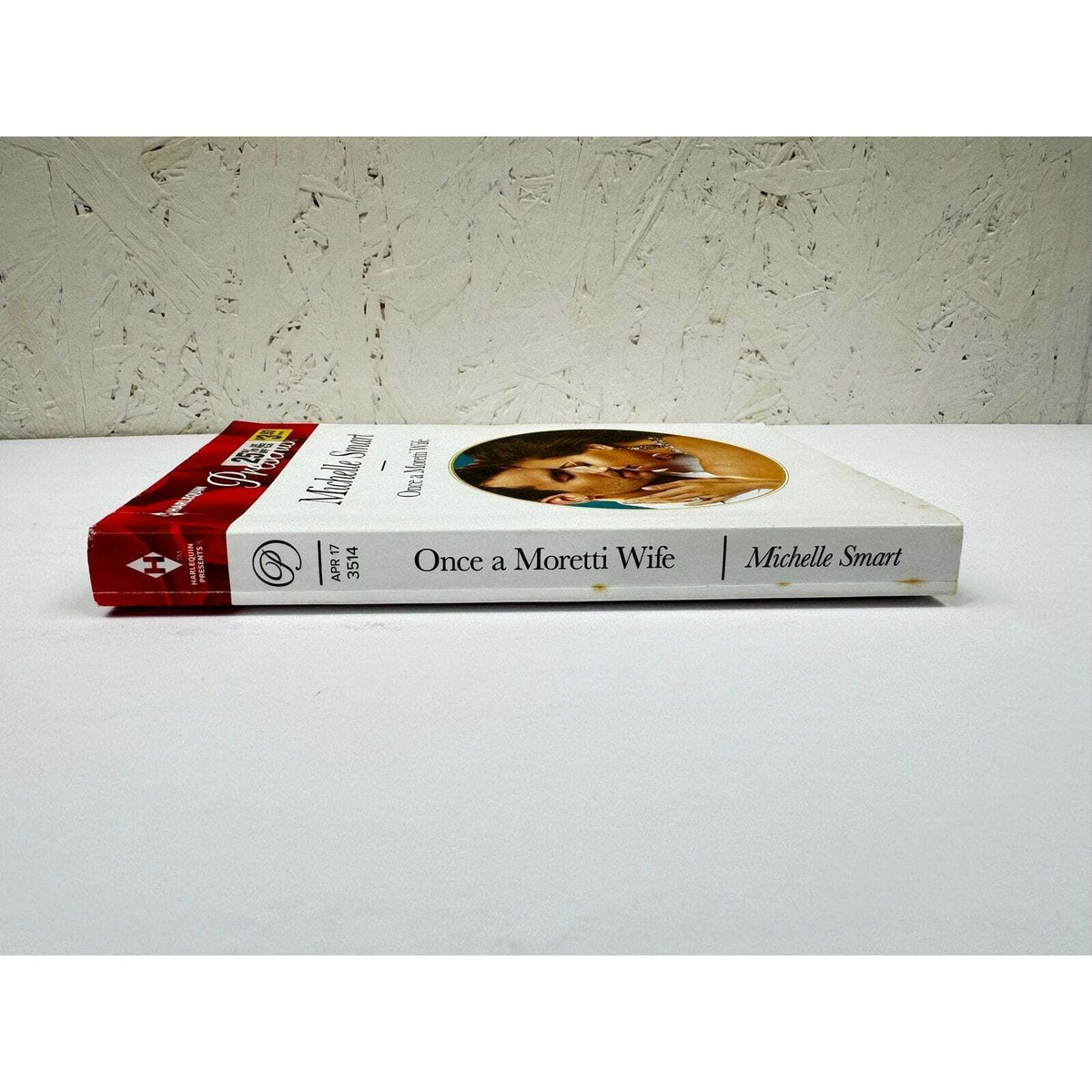Once a Moretti Wife by Michelle Smart (Paperback) - Image 3
