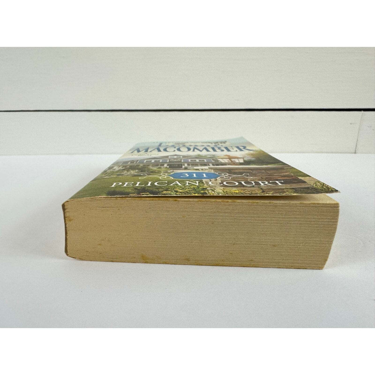 311 Pelican Court by Debbie Macomber (Paperback) - Image 4