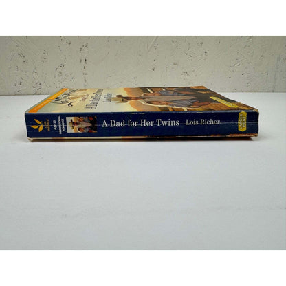 A Dad for Her Twins by Lois Richer (Paperback) - Image 4