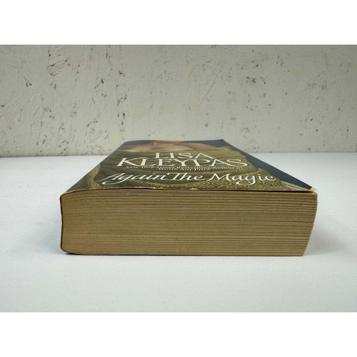 Again the Magic by Lisa Kleypas (Paperback) - Image 4