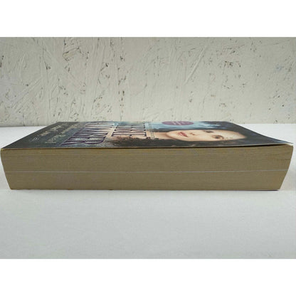 16 Lighthouse Road by Debbie Macomber (Paperback) - Image 5