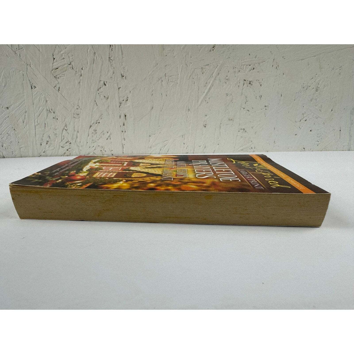 Mistletoe Prayers by Marta Perry (Paperback) - Image 6