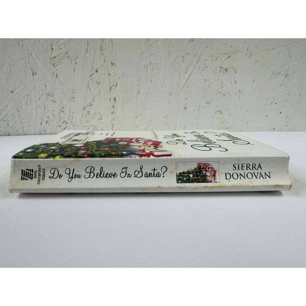 Do You Believe in Santa? by Sierra Donovan (Paperback) - Image 3