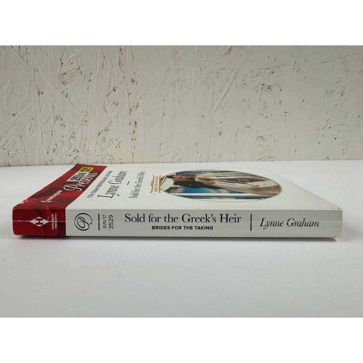 Sold for the Greek's Heir by Lynne Graham (Paperback) - Image 3