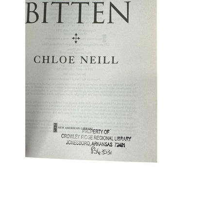 Hard Bitten by Chloe Neill (Paperback) - Image 8