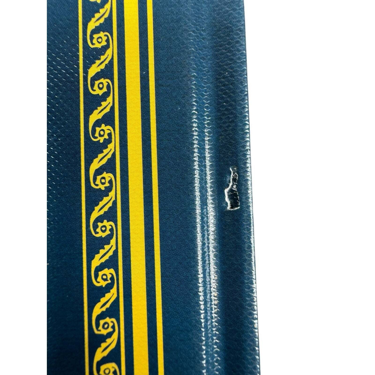 The Book of 10,000 Incredible Facts (Hardcover) - Image 3