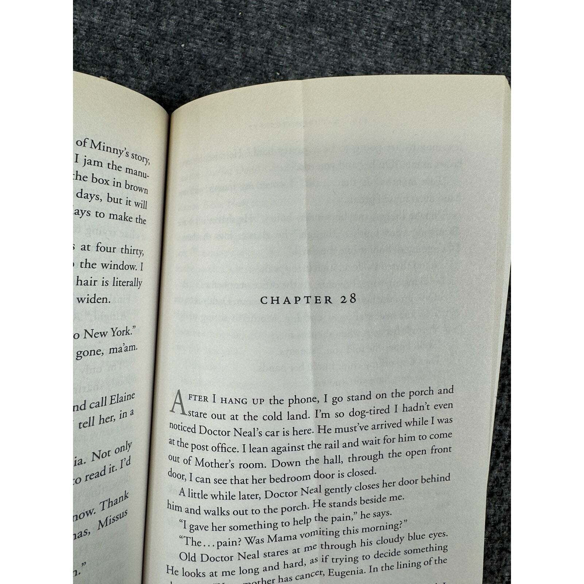 The Help by Kathryn Stockett (Paperback) - Image 7