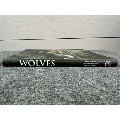 Wolves by Parragon Books (Paperback) - Image 3