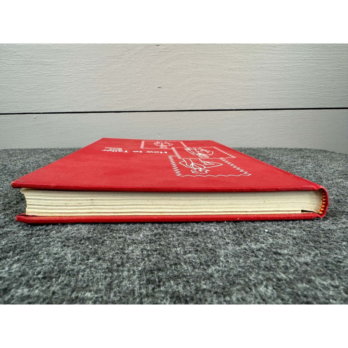 How To Tailor by Phyllis W. Schwebke (Hardcover) - Image 6