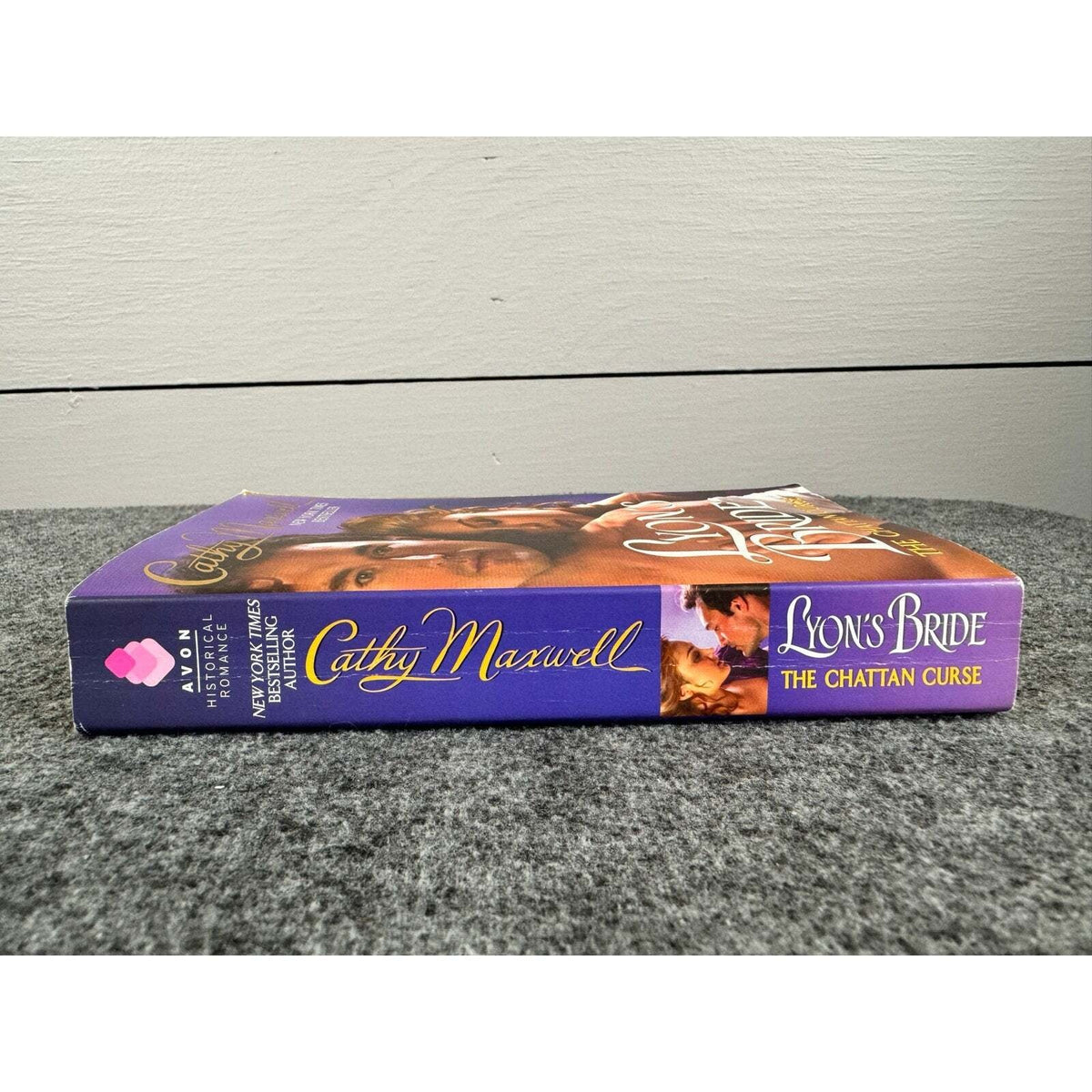 Lyon's Bride by Cathy Maxwell (Paperback) - Image 3