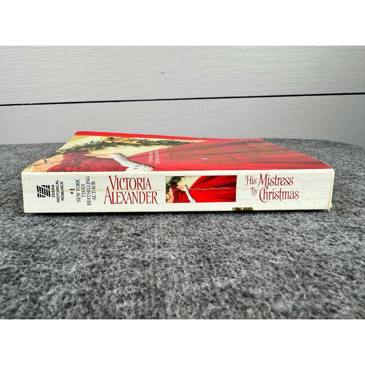 His Mistress by Christmas by Victoria Alexander (Paperback) - Image 3