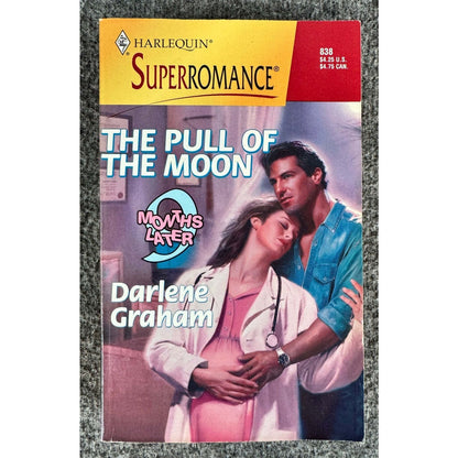 The Pull of the Moon by Darlene Graham (Paperback) - Image 1