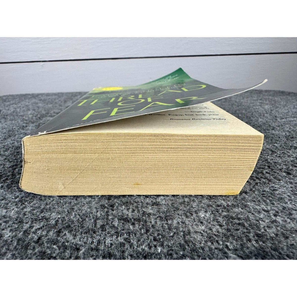 Thread of Fear by Laura Griffin (Paperback) - Image 4