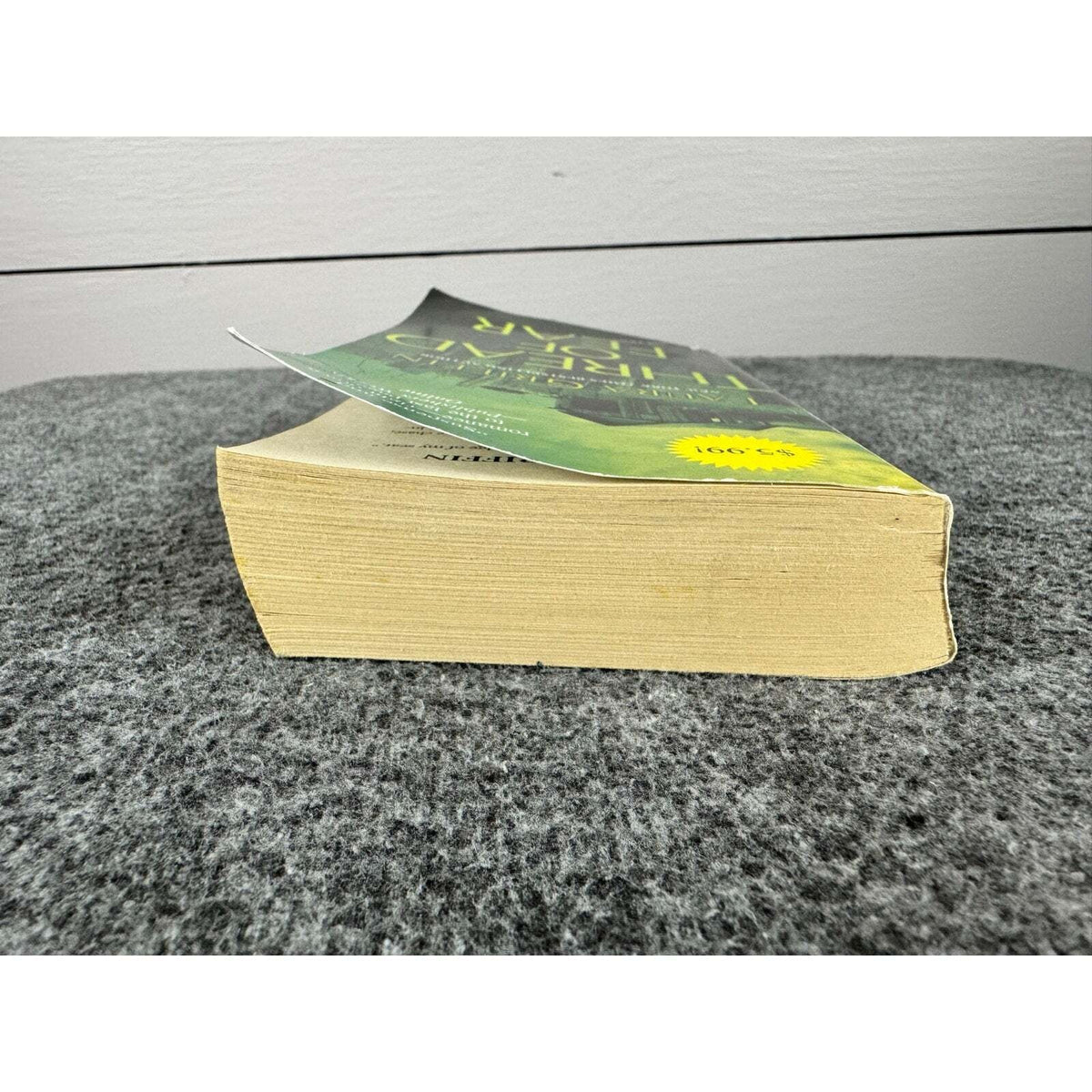 Thread of Fear by Laura Griffin (Paperback) - Image 6