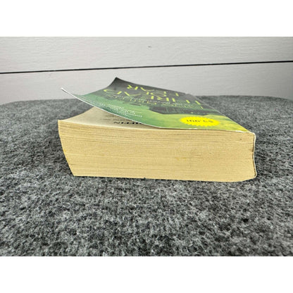 Thread of Fear by Laura Griffin (Paperback) - Image 6