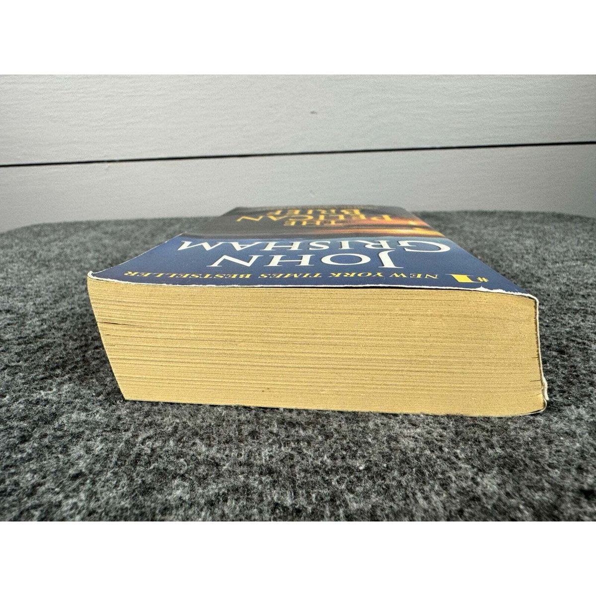 The Pelican Brief by John Grisham (Paperback) - Image 6