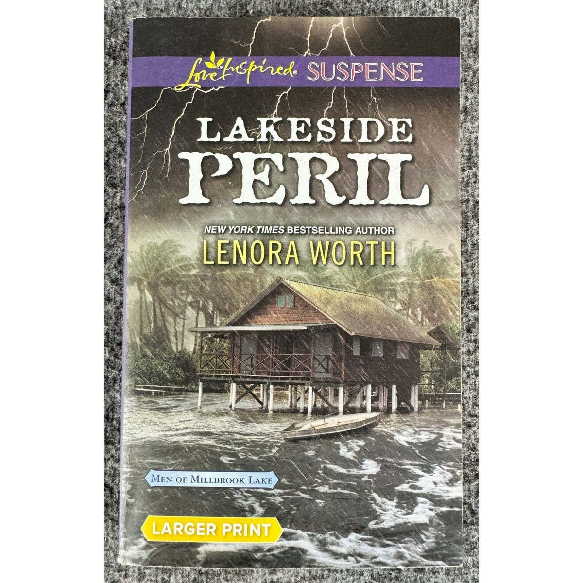 Lakeside Peril by Lenora Worth (Paperback) (Large Print) - Image 1