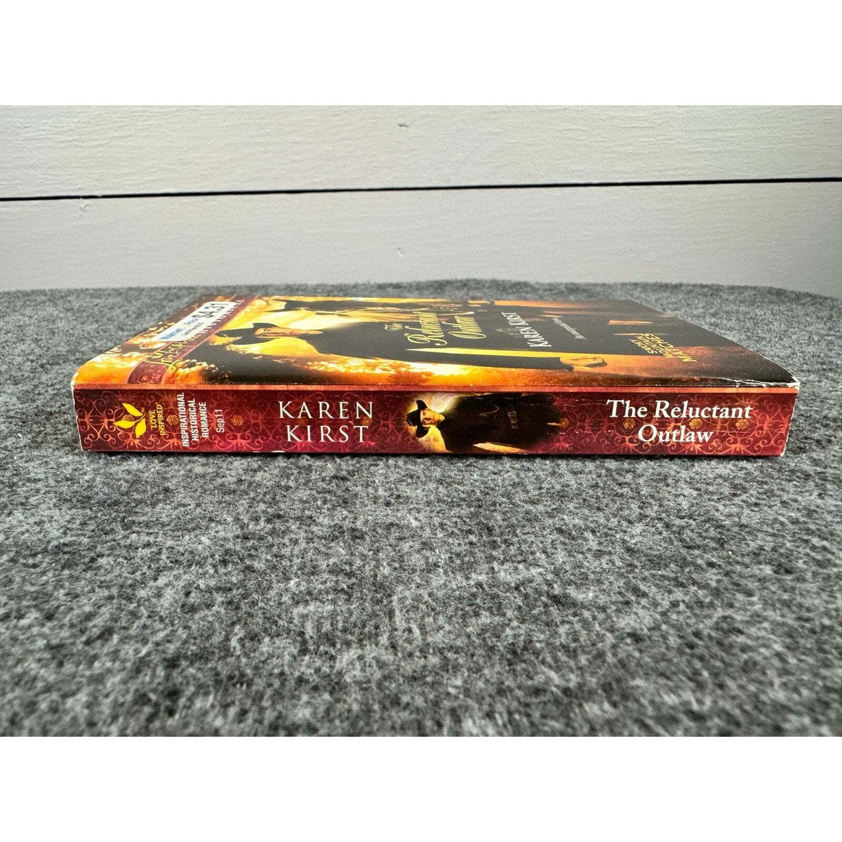 The Reluctant Outlaw by Karen Kirst (Paperback) - Image 3