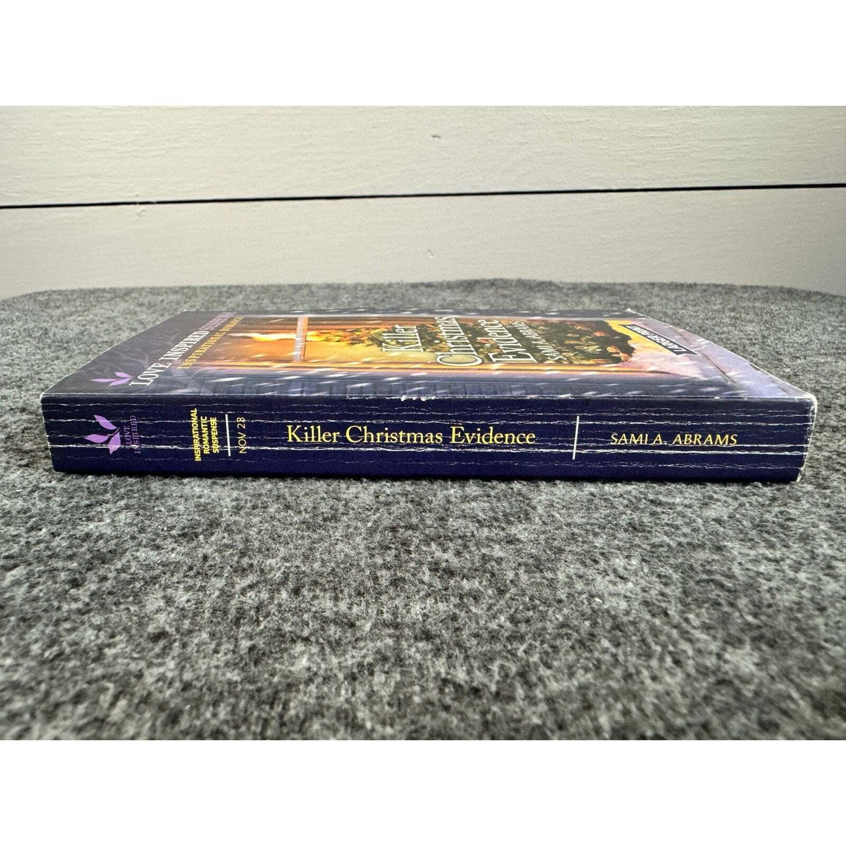Killer Christmas Evidence by Sami A. Abrams (Paperback) (Large Print) - Image 3