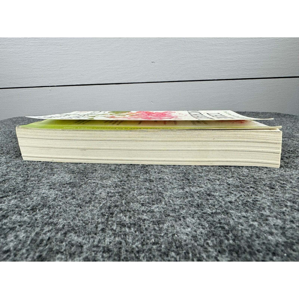 The Husband's Secret by Liane Moriarty (Paperback) - Image 5