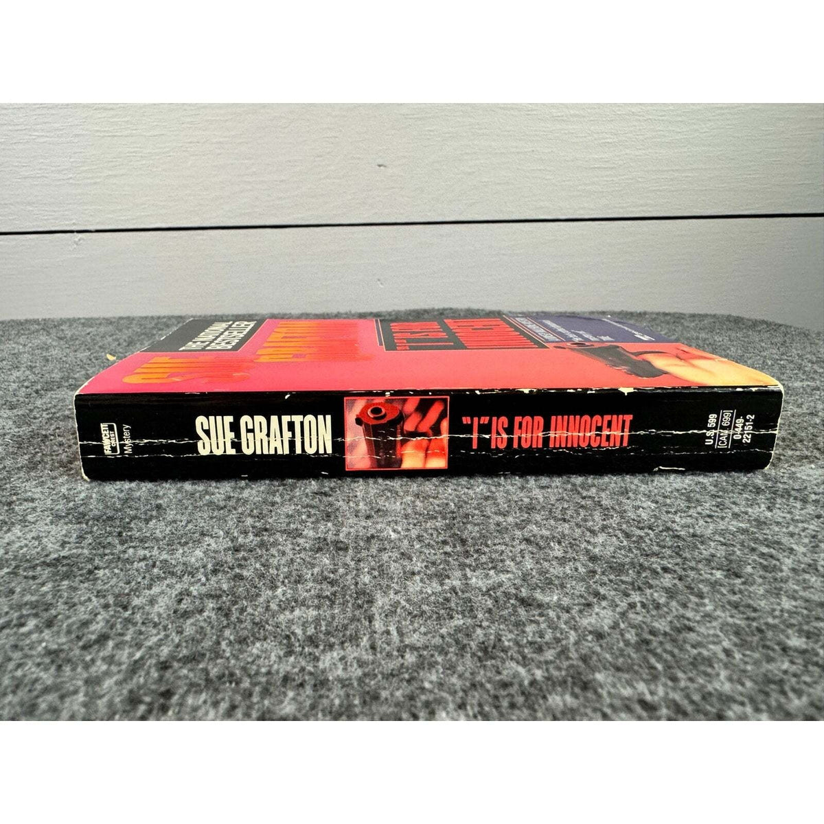 I is for Innocent by Sue Grafton (Paperback) - Image 3